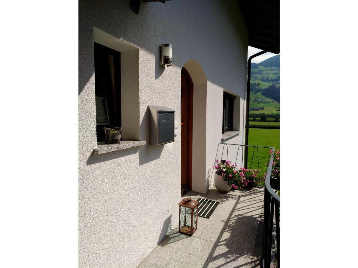 Apartment Bei Anna Schlitters Exterior photo